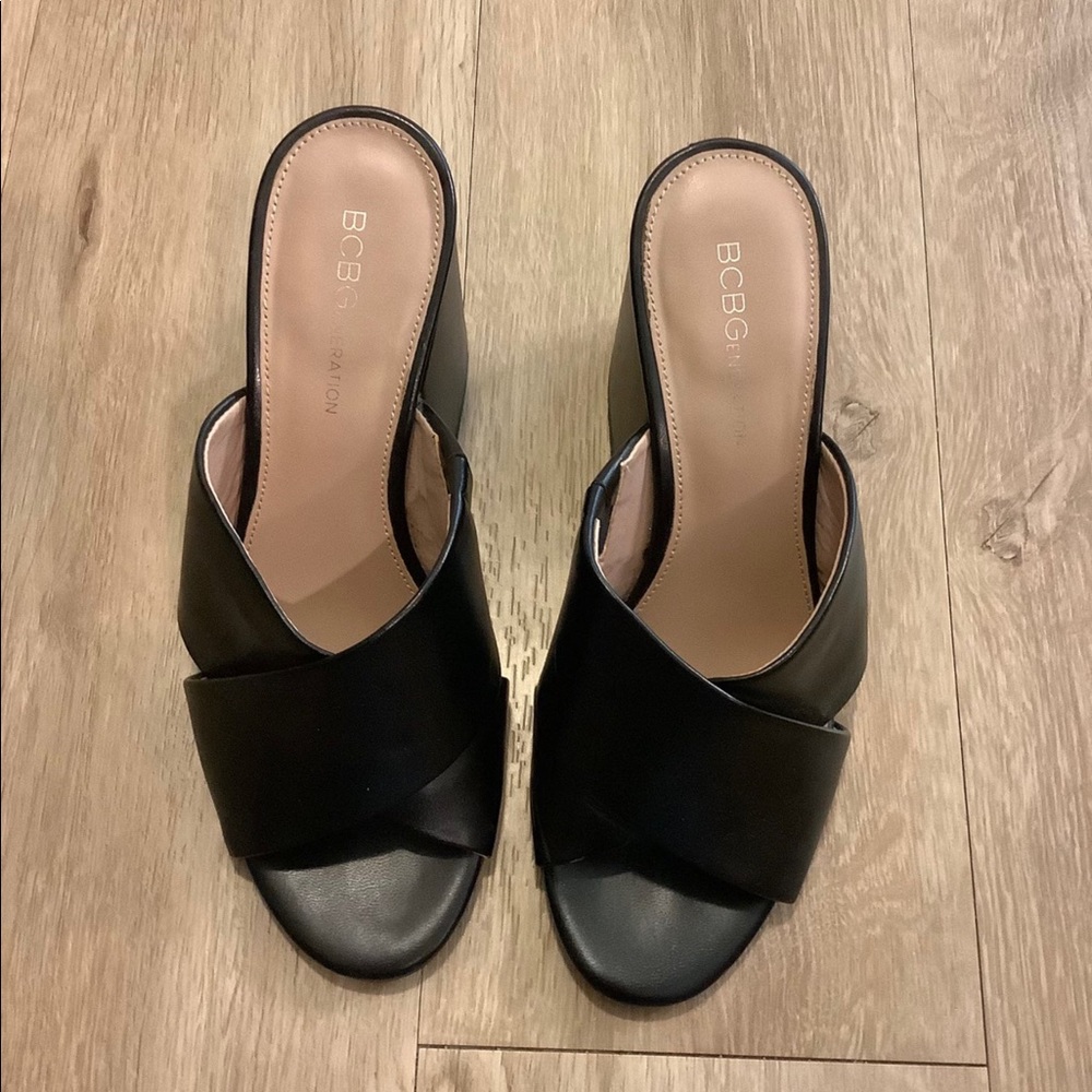 BCBG Shoes Size 6.5